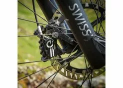 Magura MT5 EStop 4-mäntäinen Jarru (2200mm Letkulla) -Polkupyörän Varusteet Myyntikauppa magura mt5 estop 4 m nt inen jarru 2200mm letkulla