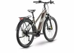 R Raymon TourRay E 5.0 Unisex - Sähköretkipyörä - Ruskea 6 R Raymon TourRay E 5.0 Unisex - Sähköretkipyörä - Ruskea -Polkupyörän Varusteet Myyntikauppa ray tourraye50 27 lady stone lightgrey black back