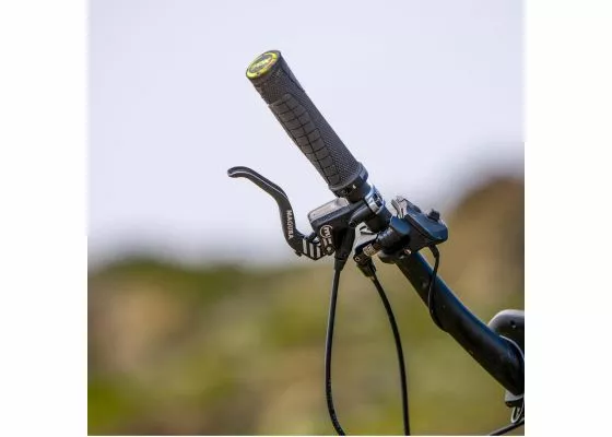 Magura MT5 EStop 4-mäntäinen Jarru (2200mm Letkulla) - Image 2